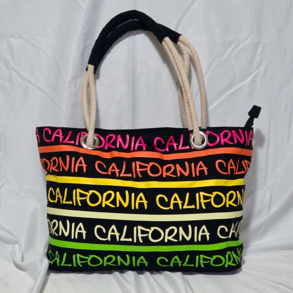 Robin Ruth Medium Tote with Rope Handles - Picture 2 of 7